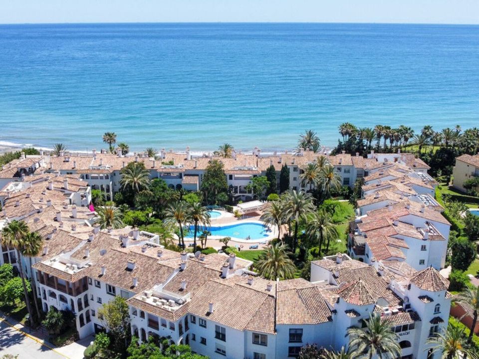 Lejlighed i Estepona, Malaga - foto 1