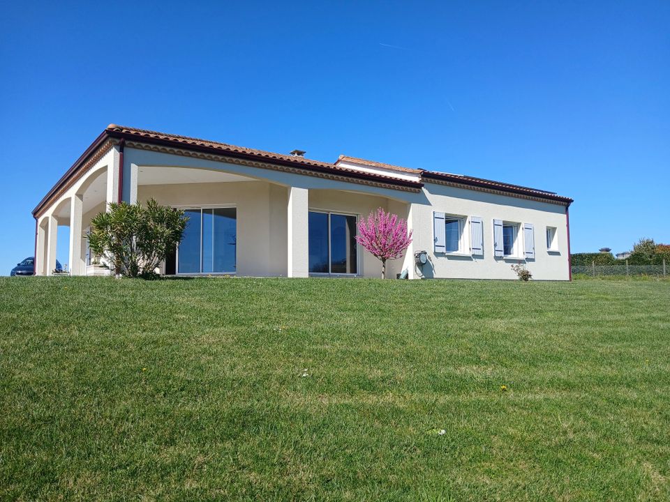 Villa i Saint-Paul-Lizonne, Dordogne - foto 1