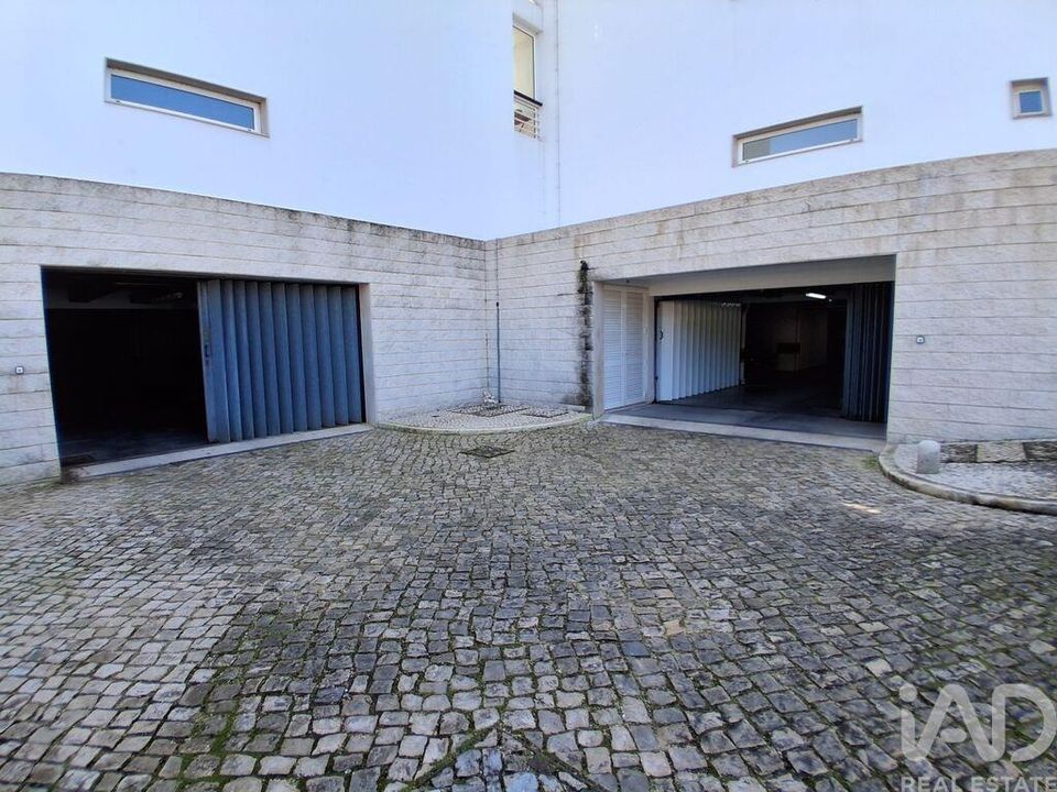 Garage i Lagos, Faro - foto 1