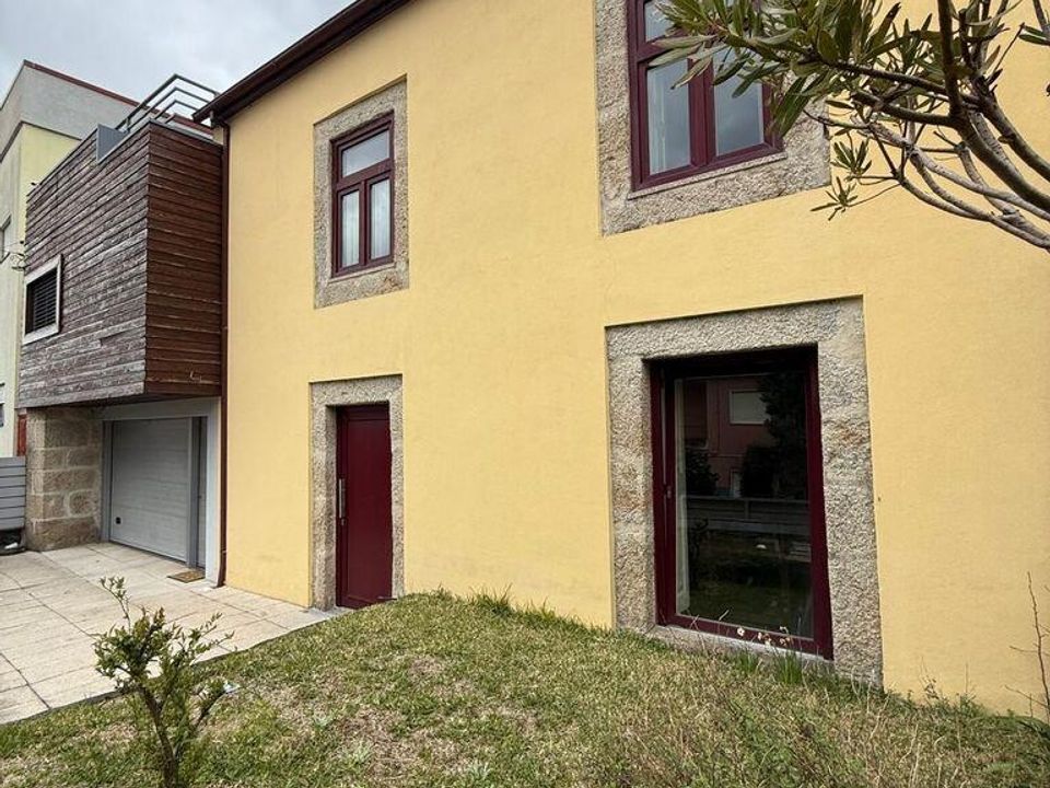 Casa de pueblo en Vouzela, Viseu - foto 1