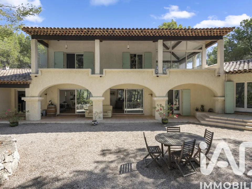 Villa i Ventabren, Bouches-du-Rhone - bilde 1