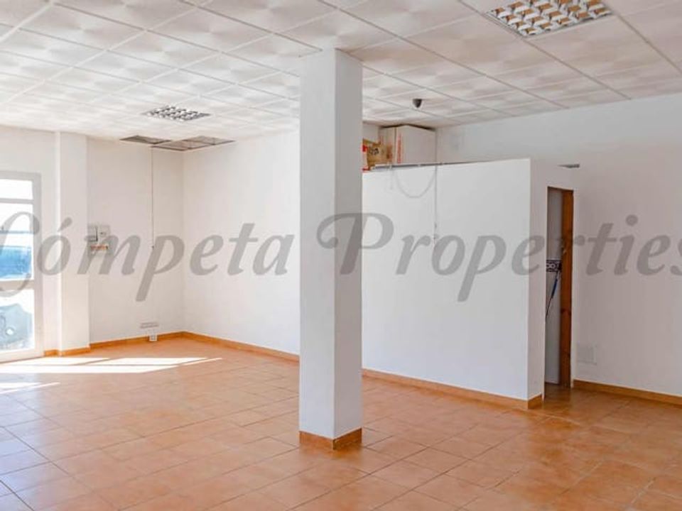 Erhvervsejendom i Competa, Malaga - foto 4