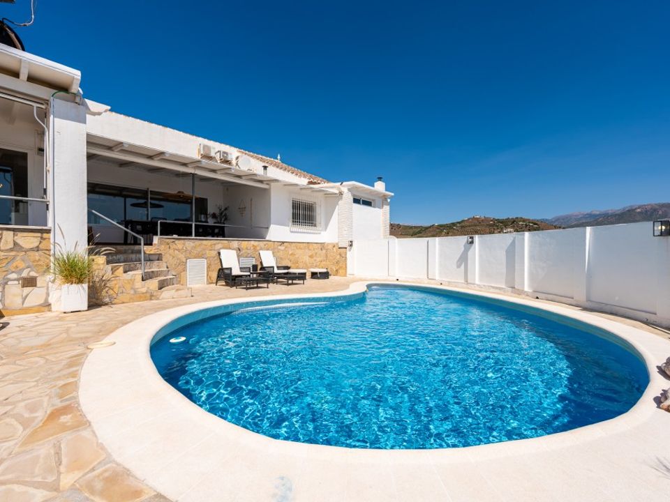 Villa i Nerja, Malaga - foto 5