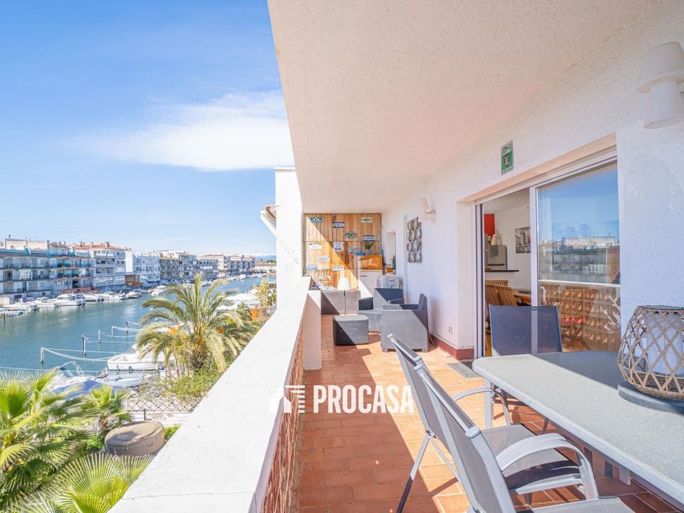 Lejlighed i Empuriabrava, Gerona - foto 2
