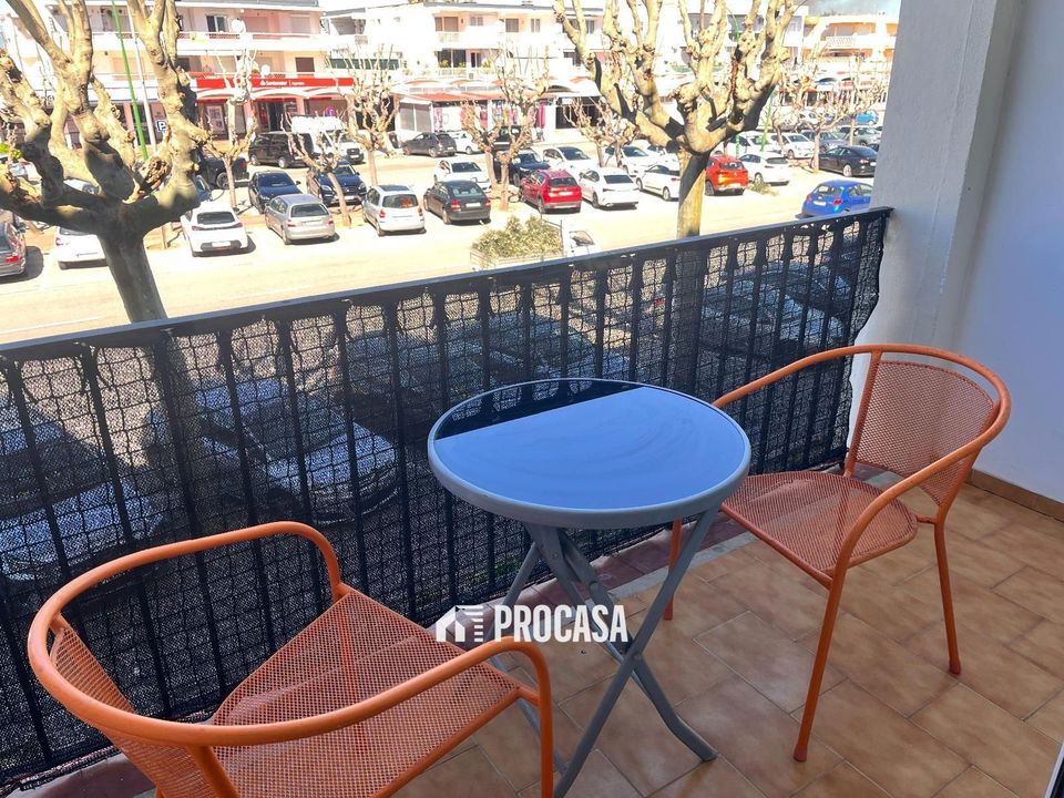 Lejlighed i Empuriabrava, Gerona - foto 1