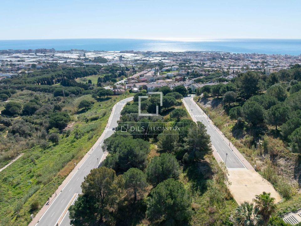 Helårsgrund i Premia De Dalt, Barcelona - foto 1