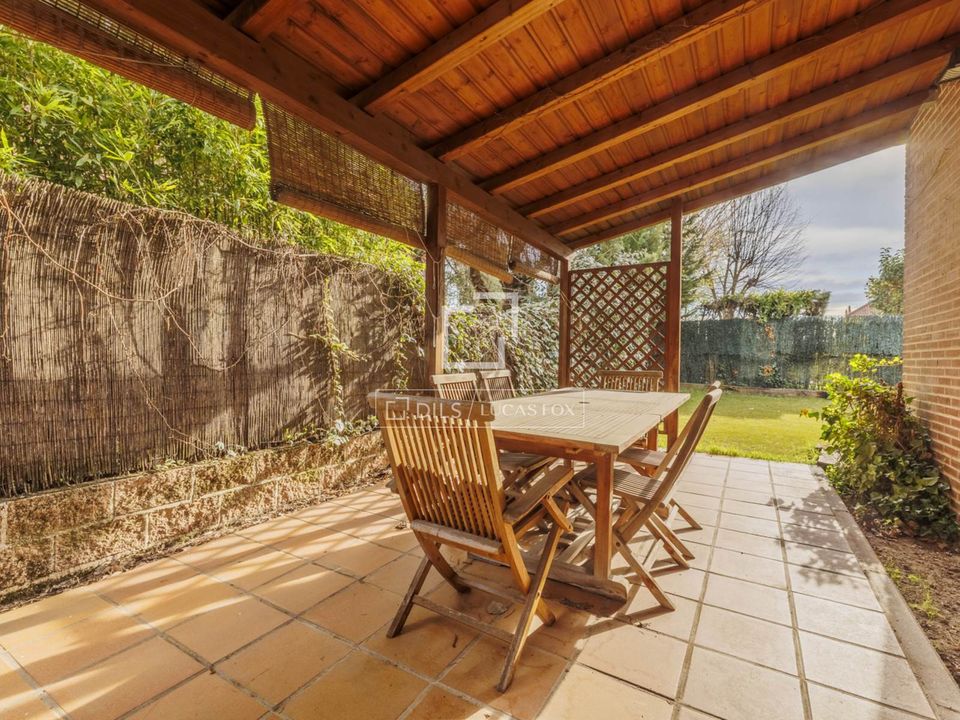 Villa i Pozuelo De Alarcon, Madrid - foto 3