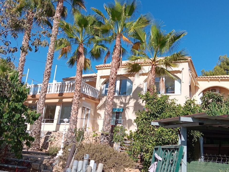 Villa i La Nucia, Alicante - foto 1