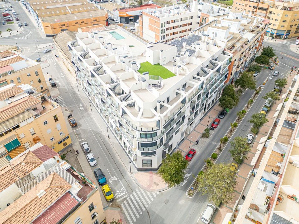 Lejlighed i Alicante, Alicante - foto 2