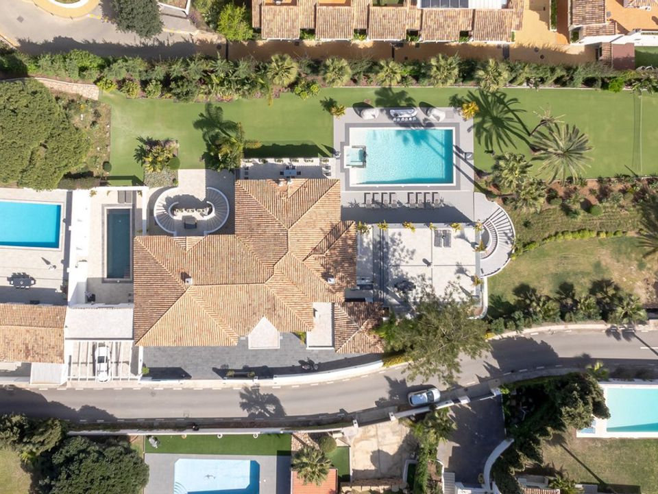Villa i Atalaya Isdabe, Malaga - foto 5