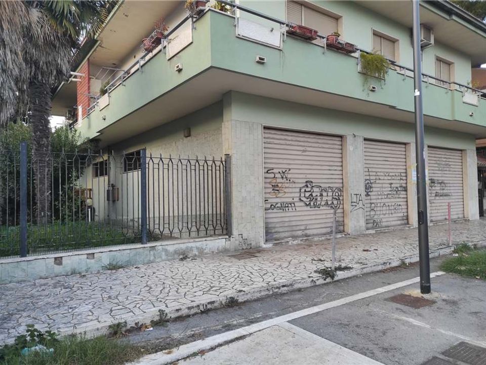 Erhvervsejendom i Pescara, Pescara - foto 4
