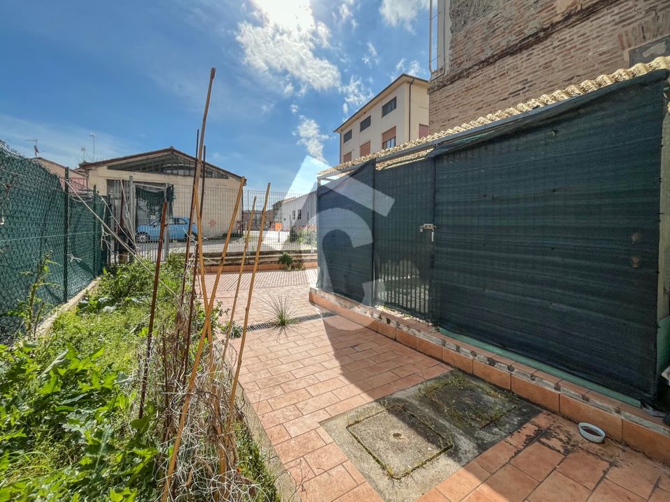 Byhus i Jesi, Ancona - foto 2