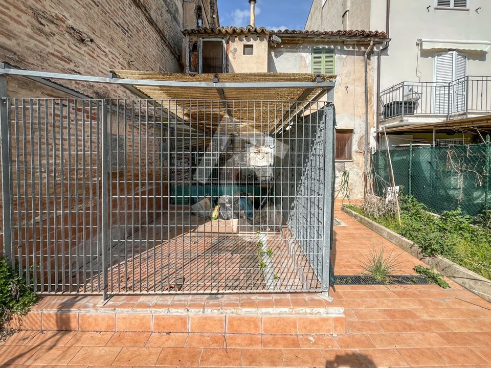Byhus i Jesi, Ancona - foto 3