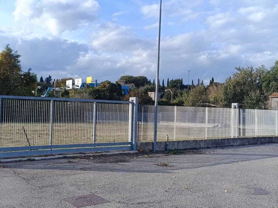 Erhvervsejendom i Attigliano, Terni - foto 1