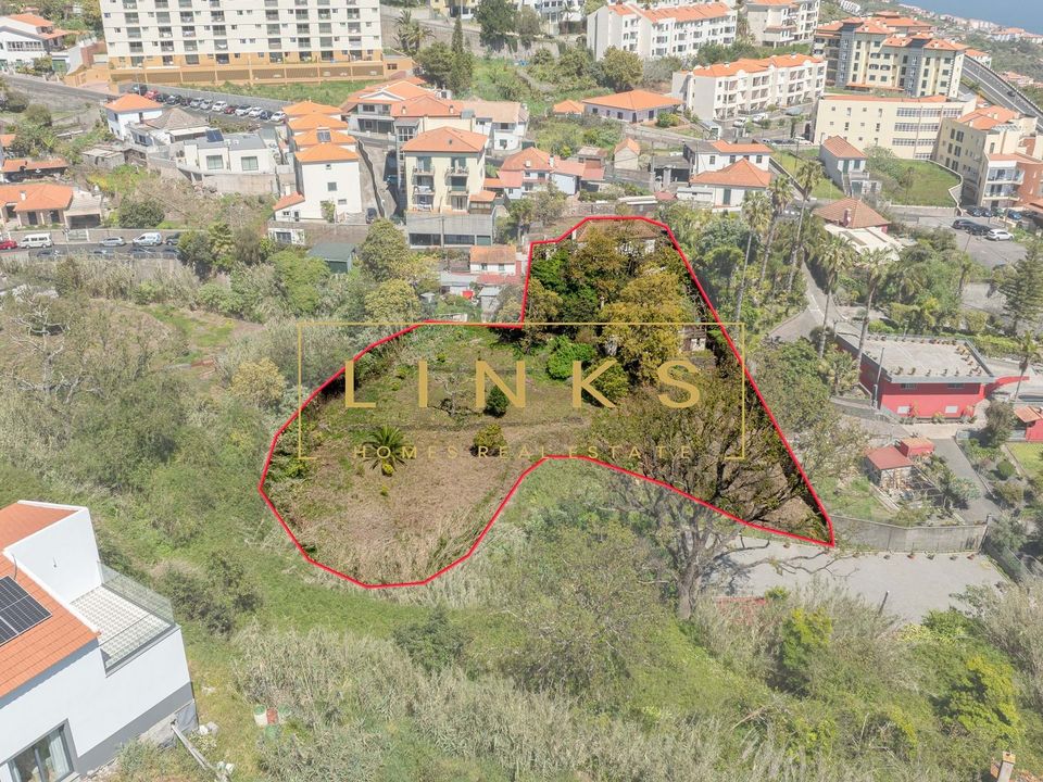 Helårsgrund i Canico de Baixo, Madeira - foto 1
