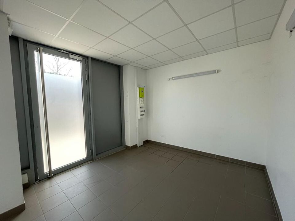 Erhvervsejendom i Caluire-et-Cuire, Rhone - foto 1