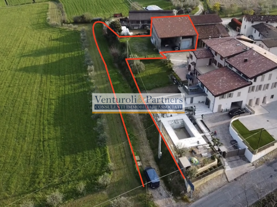 Landejendom i Lonato del Garda, Brescia - foto 1