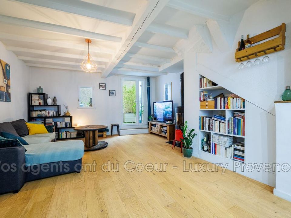 Landsbyhus i Simiane-Collongue, Bouches-du-Rhone - foto 4