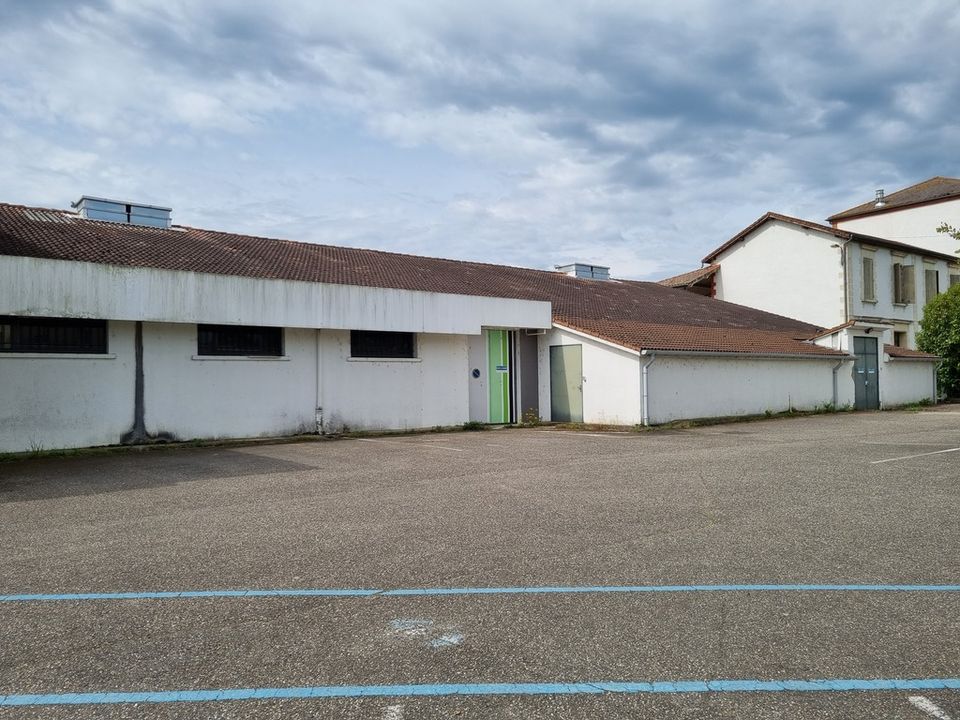 Erhvervsejendom i Aiguillon, Lot-et-Garonne - foto 3