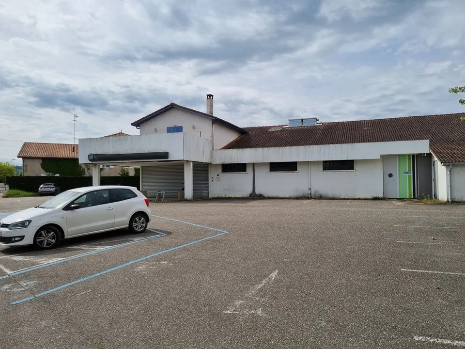 Erhvervsejendom i Aiguillon, Lot-et-Garonne - foto 4