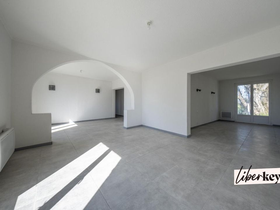 Villa i Saint-Clar-De-Riviere, Haute-Garonne - bilde 2