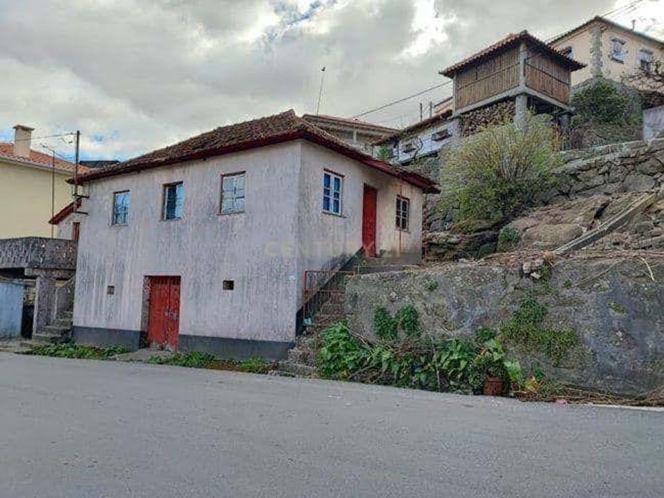 Villa in Parada do Bouro, Braga - photo 4