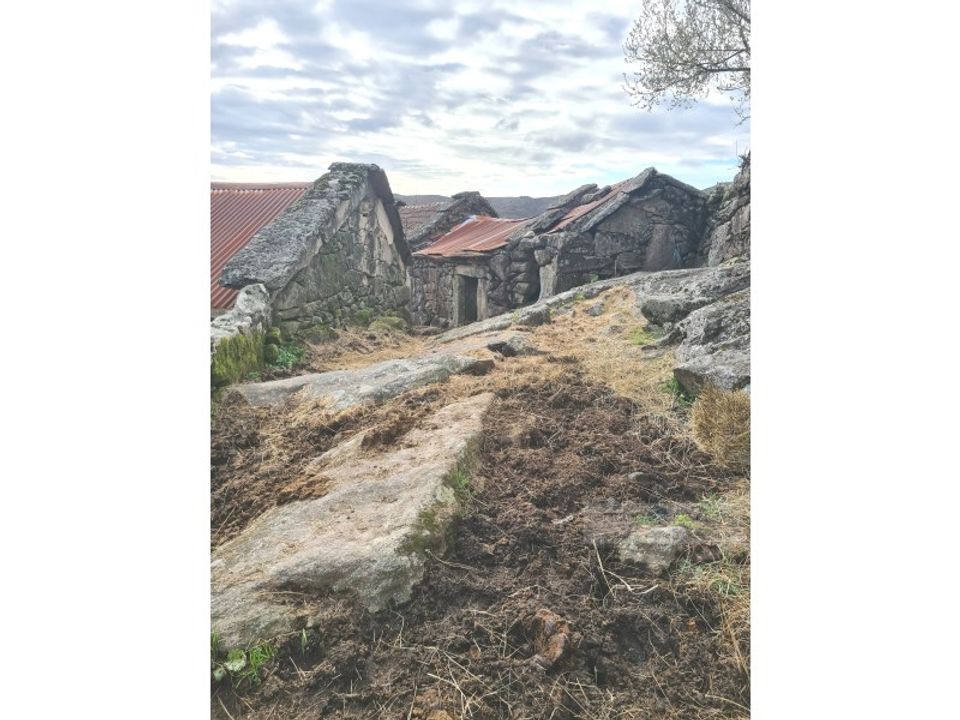 Helårsgrund i Arcos de Valdevez, Viana do Castelo - foto 1