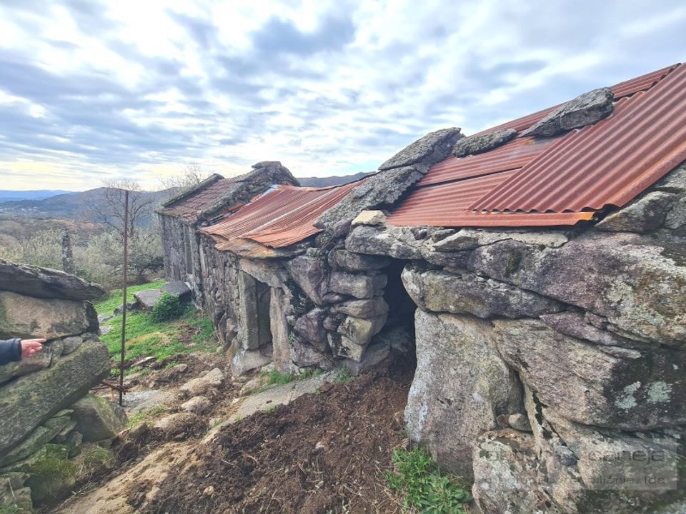 Helårsgrund i Arcos de Valdevez, Viana do Castelo - foto 2
