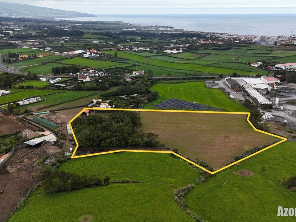 Helårsgrund i Ribeira Grande, Sao Miguel - foto 1