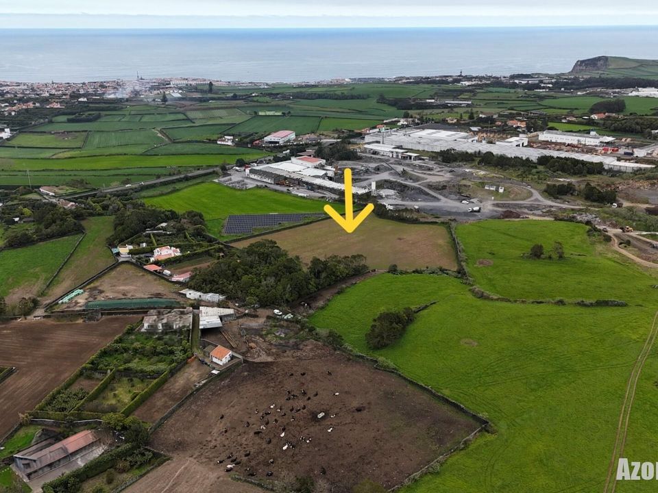 Helårsgrund i Ribeira Grande, Sao Miguel - foto 2