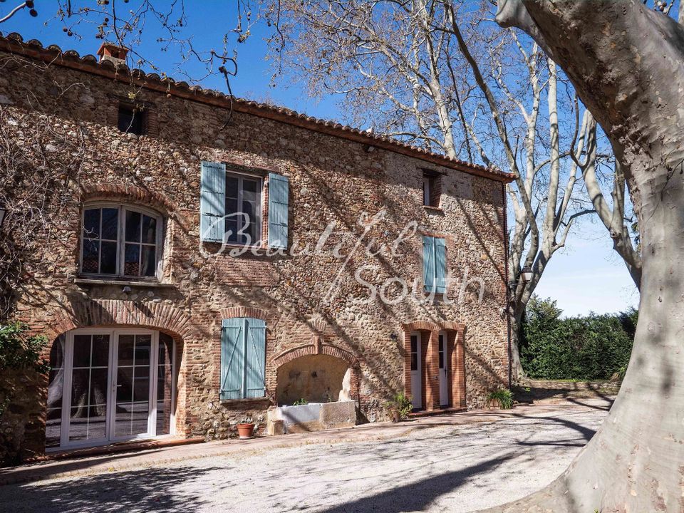 Villa i Perpignan, Pyrenees-Orientales - bilde 1