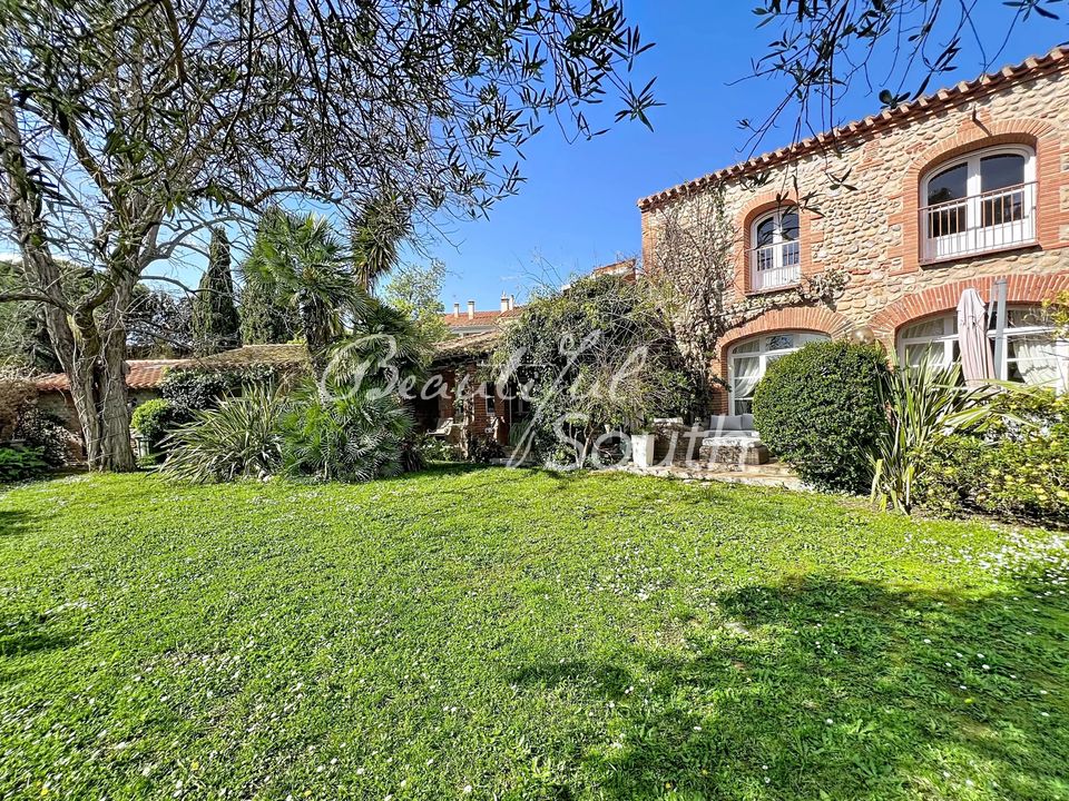 Villa i Perpignan, Pyrenees-Orientales - foto 1