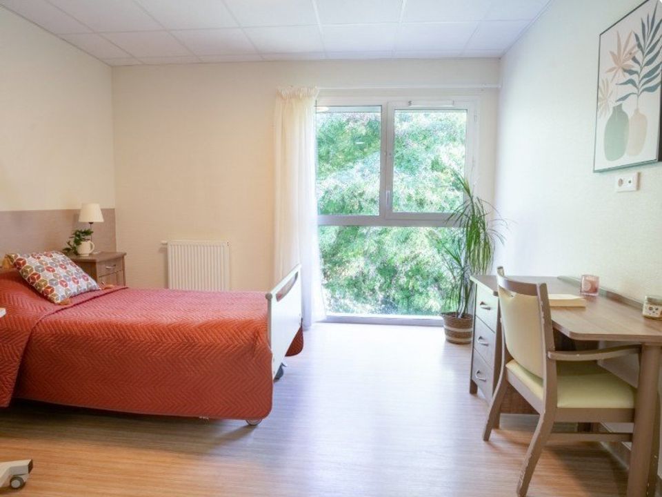 Erhvervsejendom i Villeneuve-sur-Lot, Lot-et-Garonne - foto 2