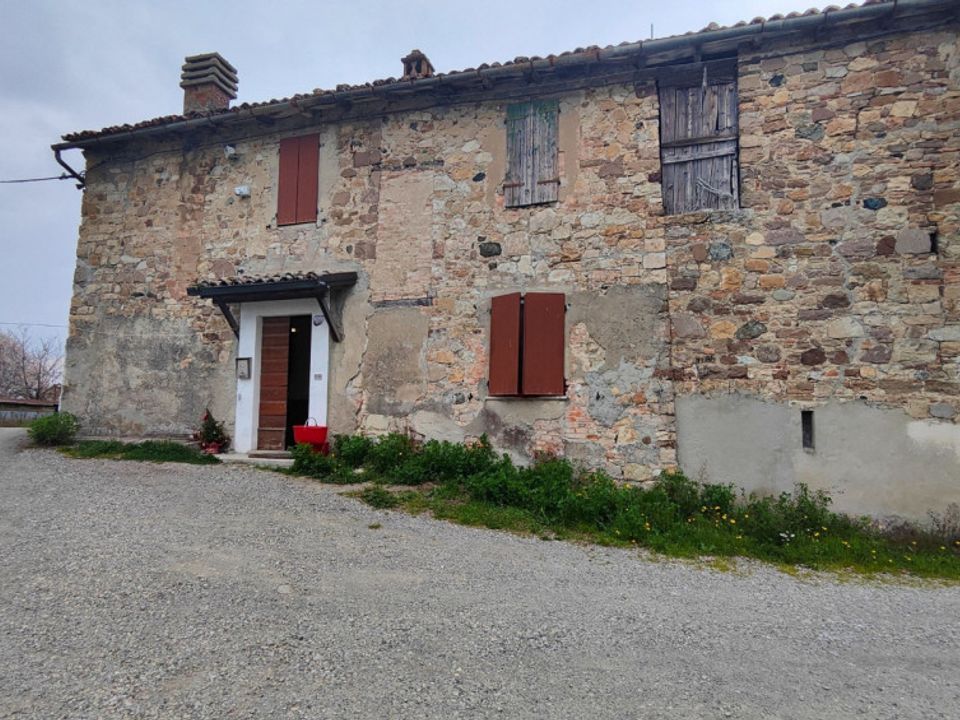 Landejendom i Fornovo di Taro, Parma - foto 1