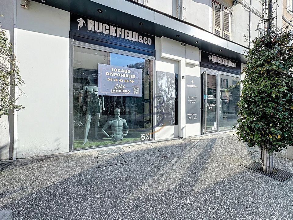 Erhvervsejendom i Bourgoin-Jallieu, Isere - foto 1