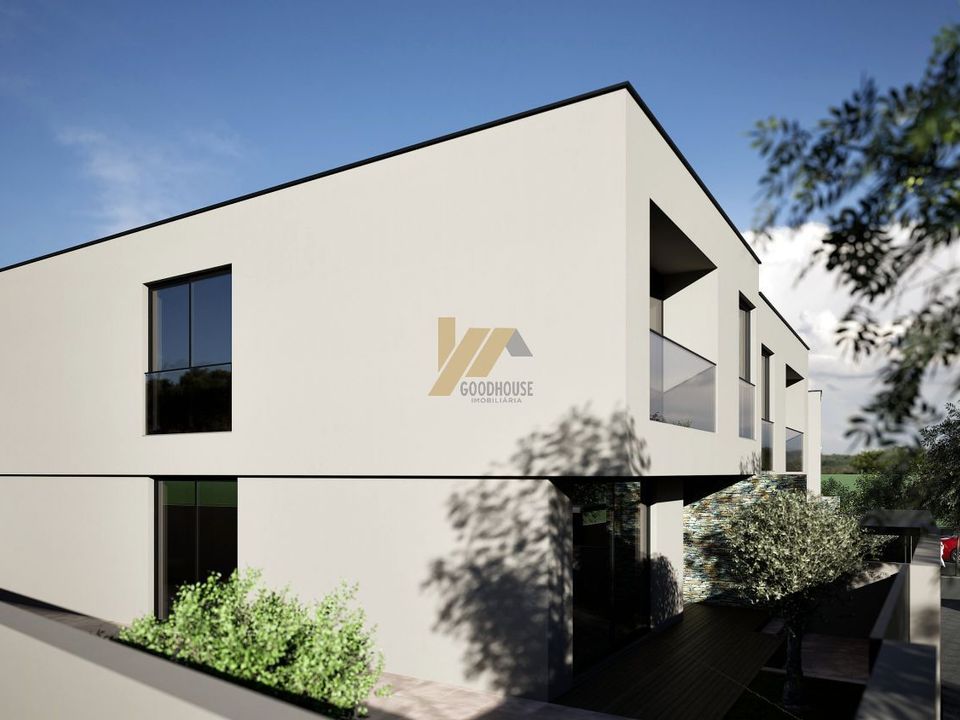 Villa i Santa Maria da Feira, Aveiro - foto 1