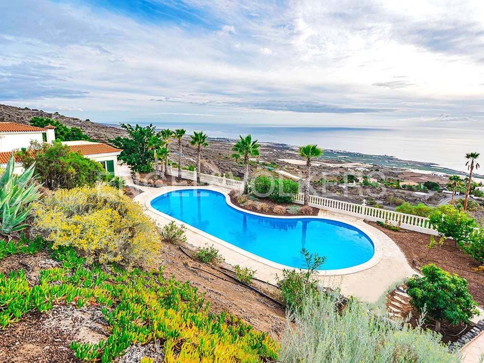 Villa i Guia De Isora, Tenerife - bilde 2