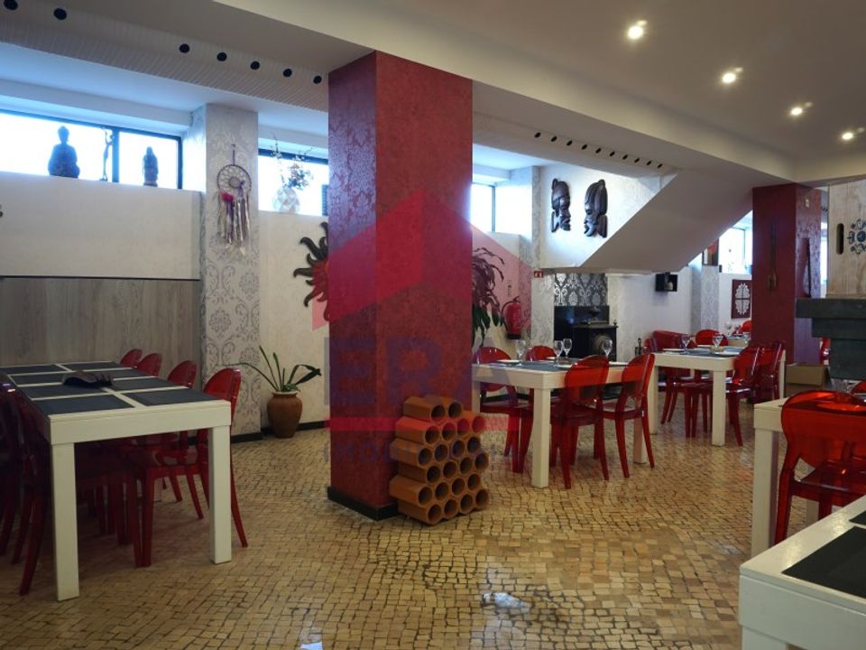 Erhvervsejendom i Lourinha, Lisbon - foto 1