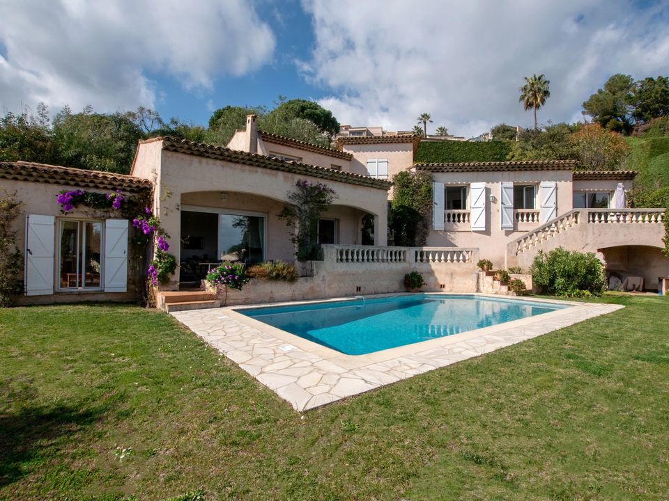 Villa i Mandelieu-la-Napoule, Alpes-Maritimes - foto 2