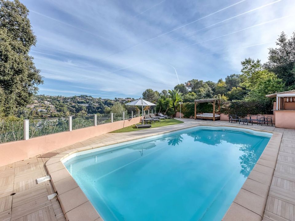 Villa i Cagnes-sur-Mer, Alpes-Maritimes - bilde 1