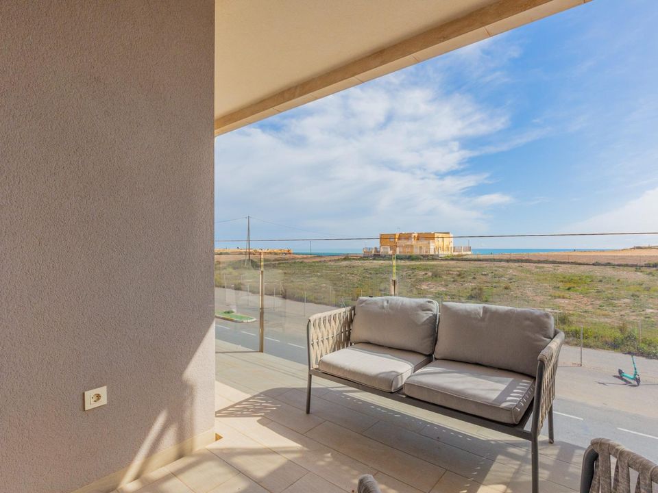 Lejlighed i Torrevieja, Alicante - foto 3