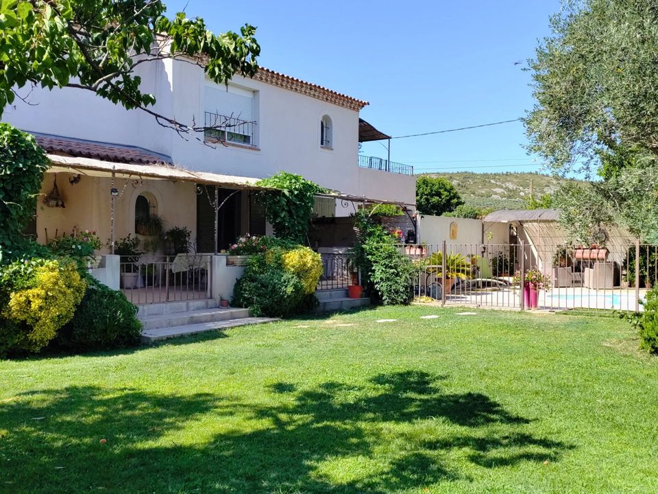 Villa i Mouriès, Bouches-du-Rhone - foto 2