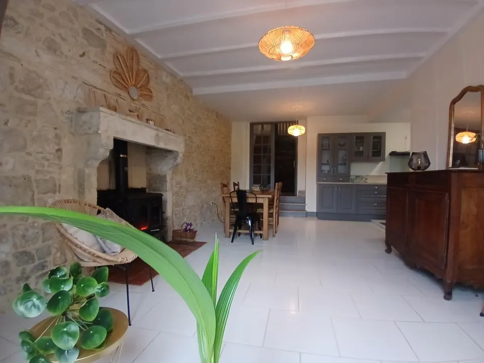 Landsbyhus i Cellefrouin, Charente - foto 1