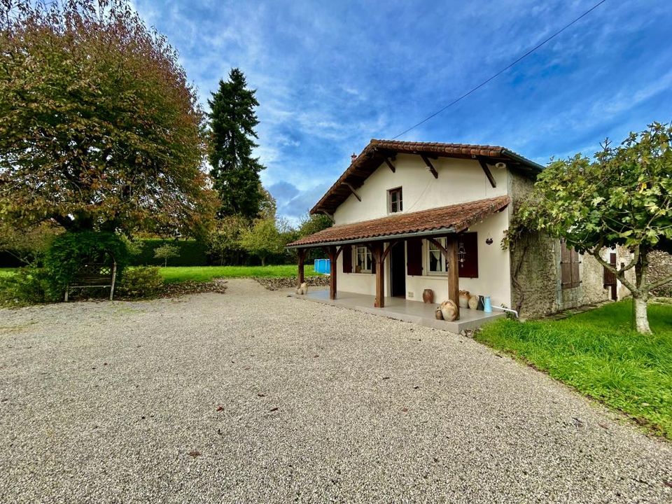 Landejendom i Brux, Vienne - foto 1