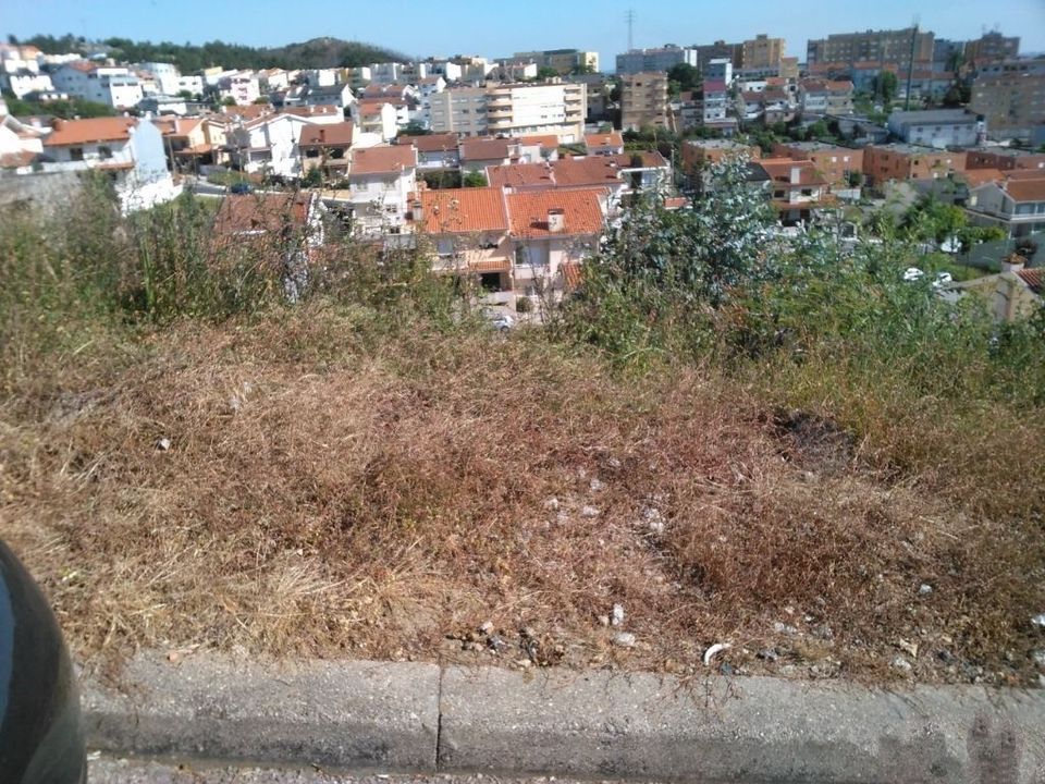 Helårsgrund i Gondomar, Porto - foto 1