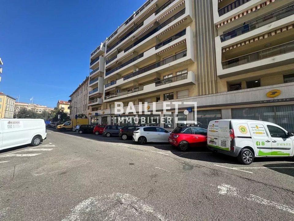 L'establiment comercial a Menton, Alpes-Maritimes - foto 4