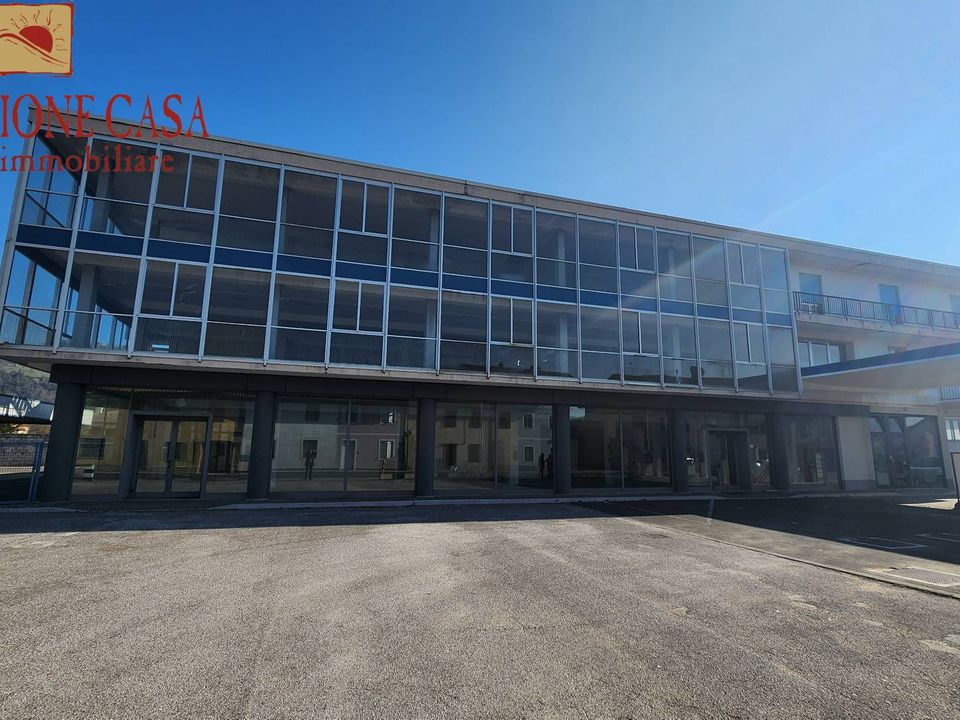 Erhvervsejendom i Cormons, Gorizia - foto 1