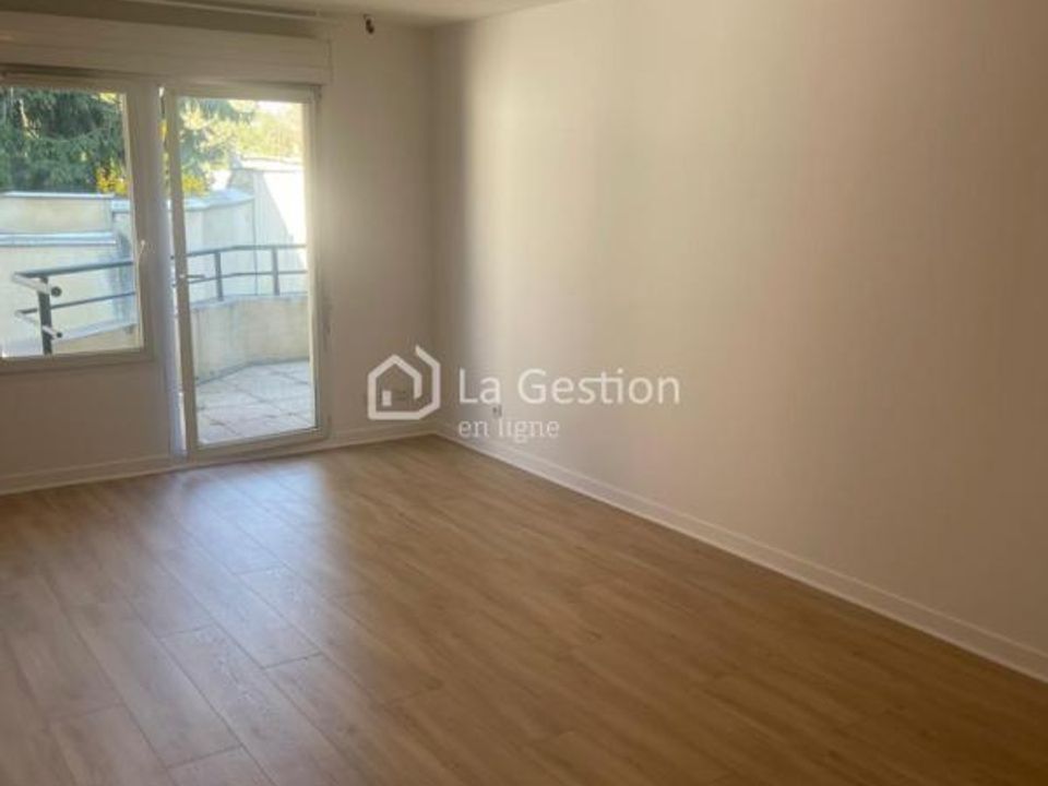 Apartamento em Corbeil-Essonnes, Essonne - foto 1