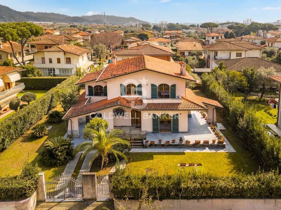 Villa i Forte dei Marmi, Lucca - foto 1
