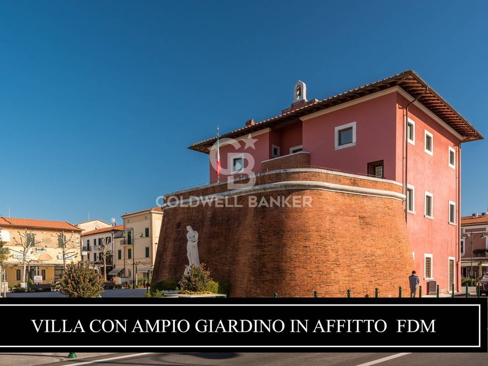 Villa in Forte dei Marmi, Lucca - photo 1